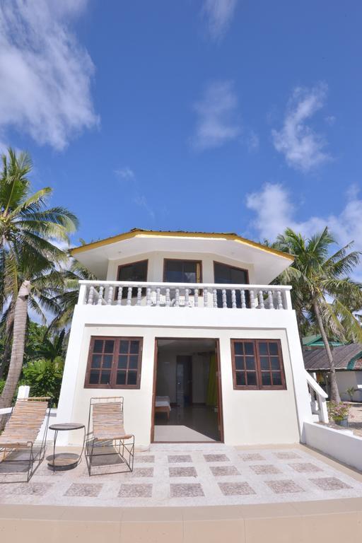 Lanas Beach Resort Romblon Island Exterior photo
