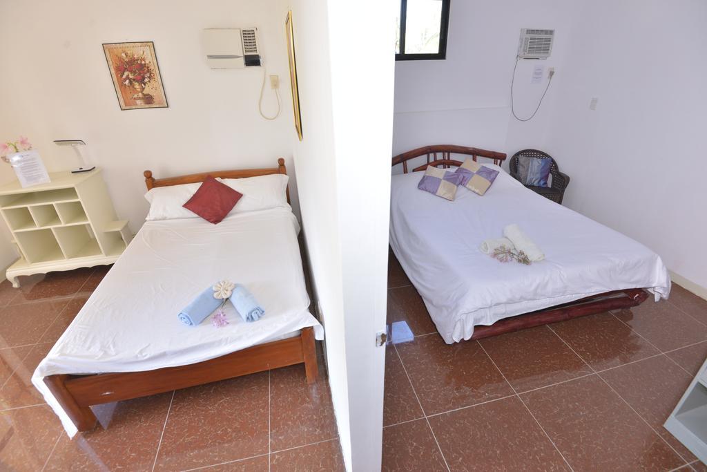 Lanas Beach Resort Romblon Island Room photo