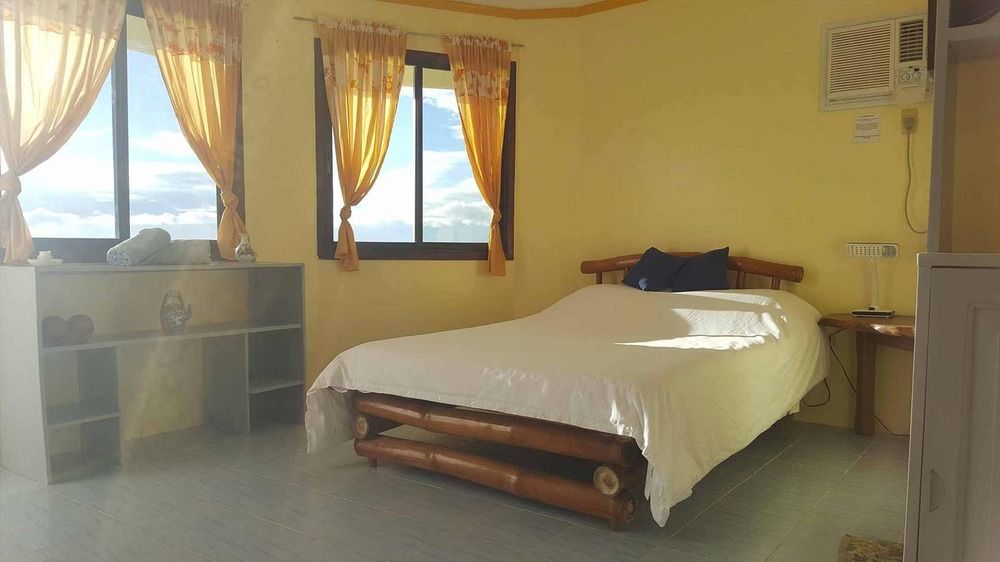 Lanas Beach Resort Romblon Island Exterior photo