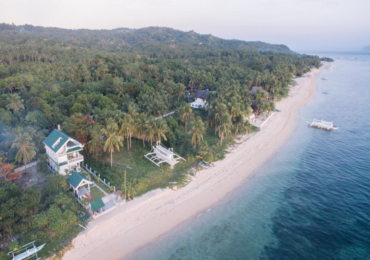 Lanas Beach Resort Romblon Island Exterior photo